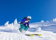 塔图姆官方宣布出色发挥新规，SKT引发争议！赛场气氛高涨